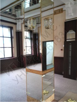 колонна из зеркала